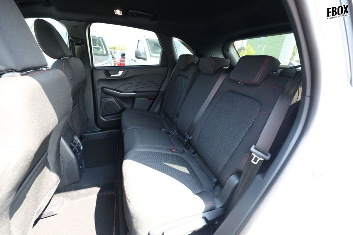 402016_p2 - FORD - KUGA - 2026 - photo 9