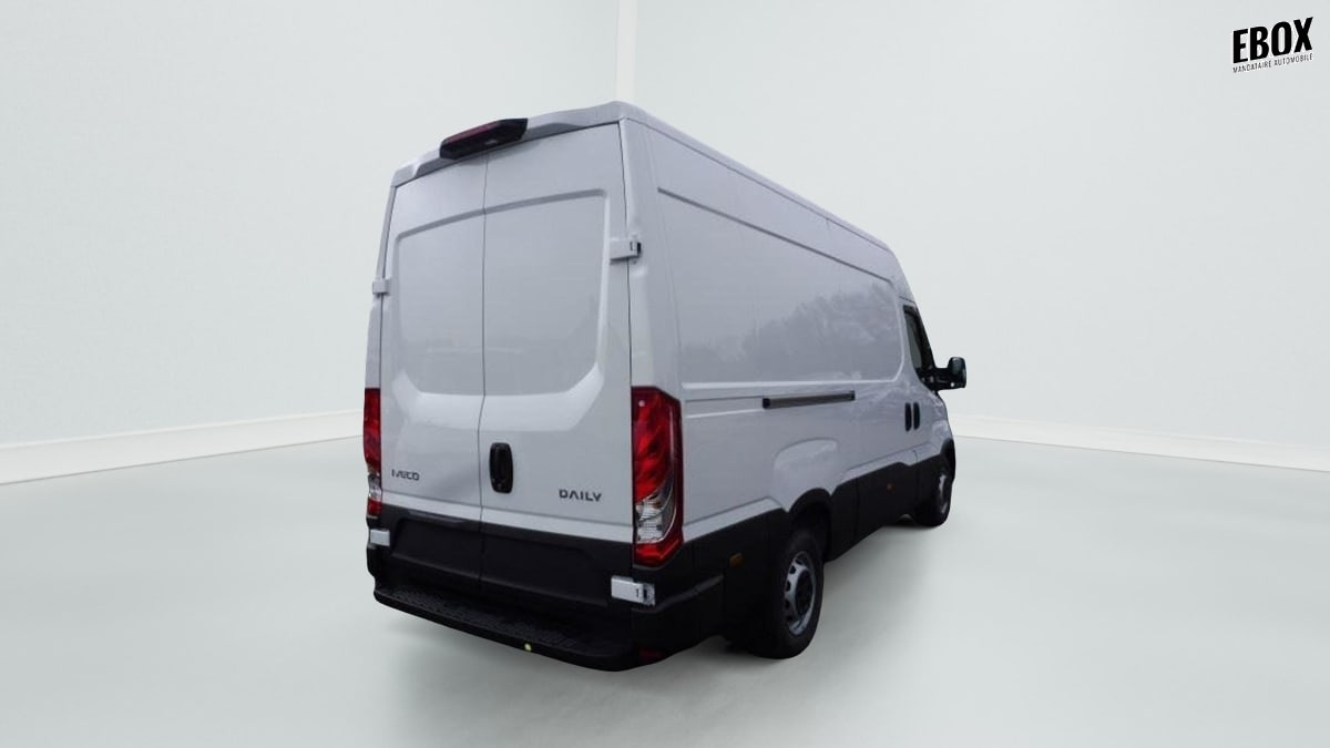 389017_p2 - IVECO - DAILY - 2026 - photo 2