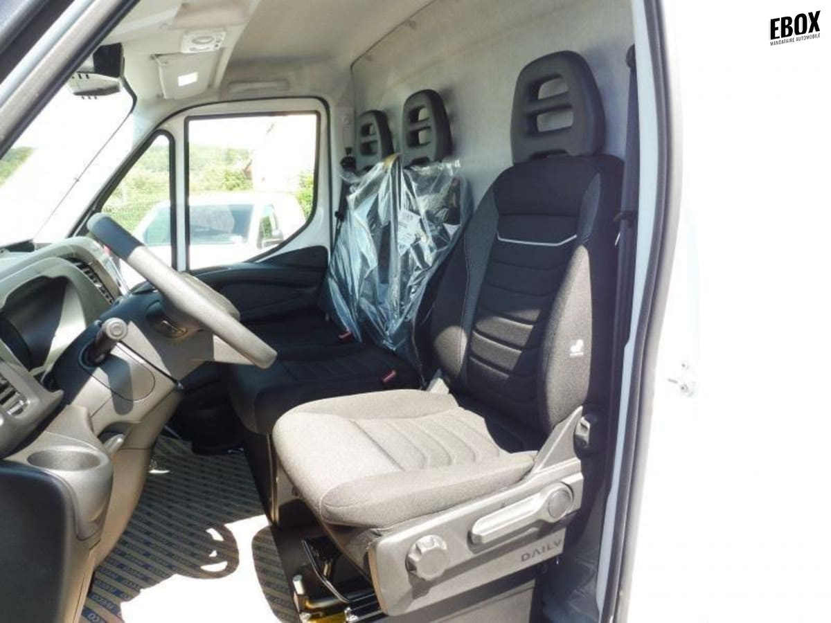 396290_p2 - IVECO - DAILY - 2026 - photo 3