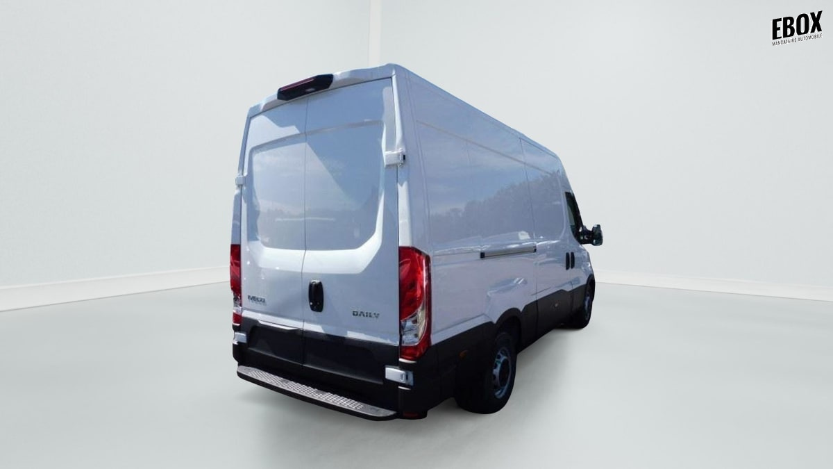 396290_p2 - IVECO - DAILY - 2026 - photo 2