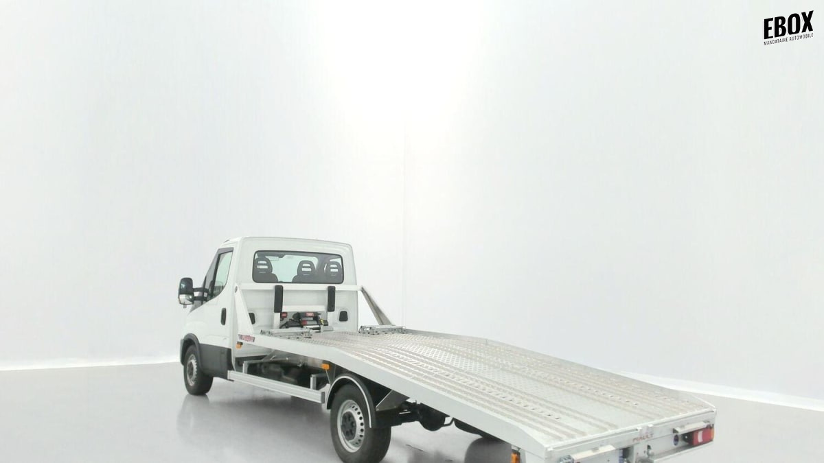 318835_p2 - IVECO - DAILY - 2026 - photo 5