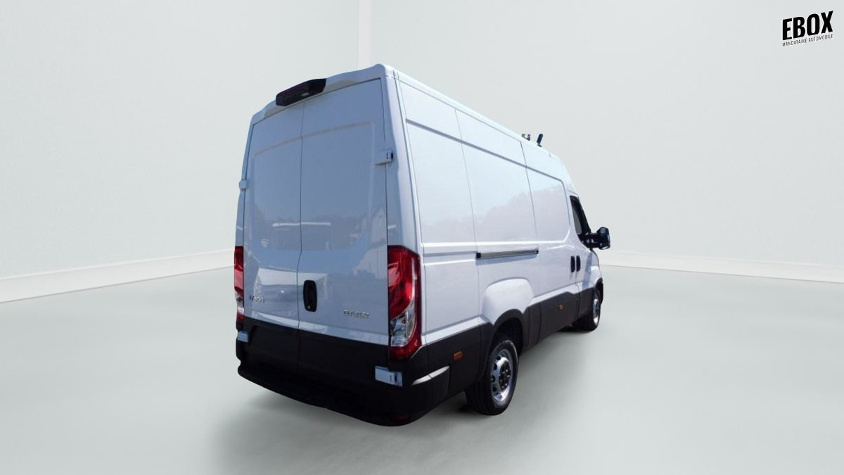 394322_p2 - IVECO - DAILY - 2026 - photo 2