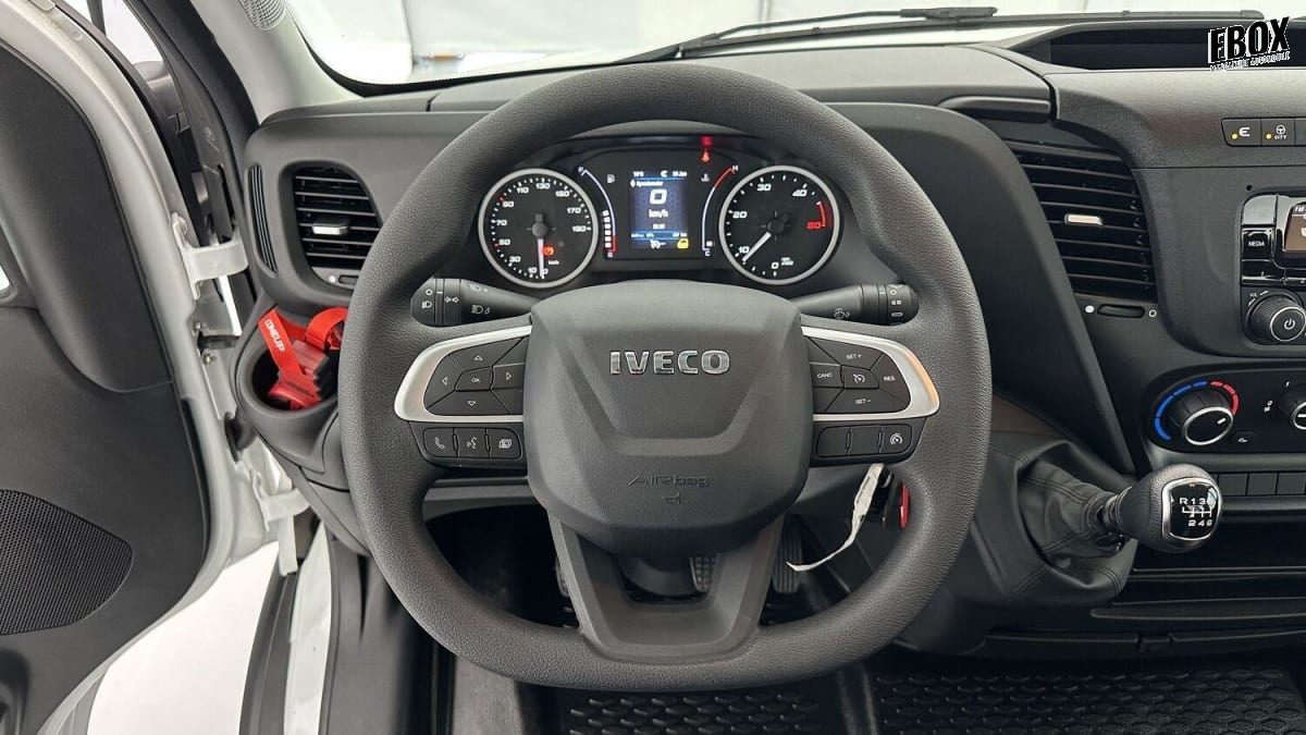 318835_p2 - IVECO - DAILY - 2026 - photo 8