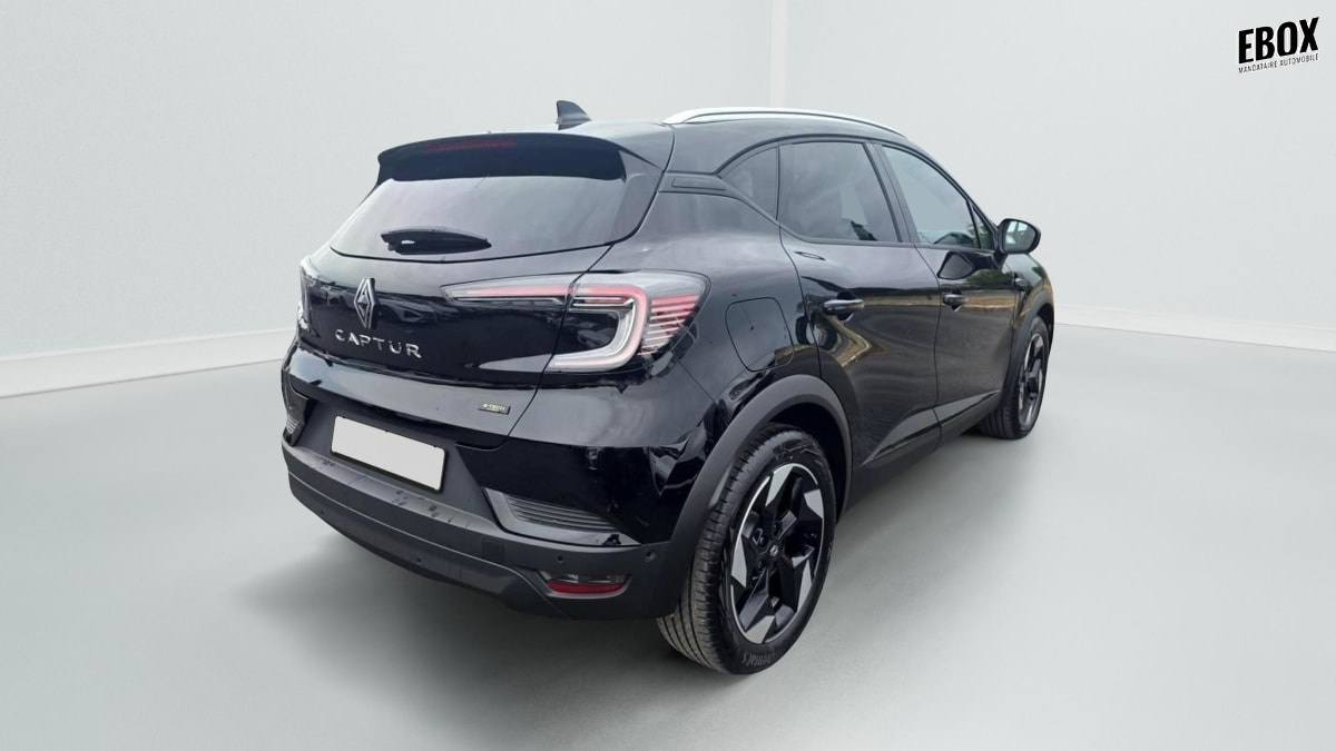 401398_p2 - RENAULT - CAPTUR - 2026 - photo 2