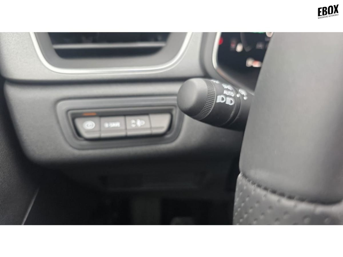 401398_p2 - RENAULT - CAPTUR - 2026 - photo 8