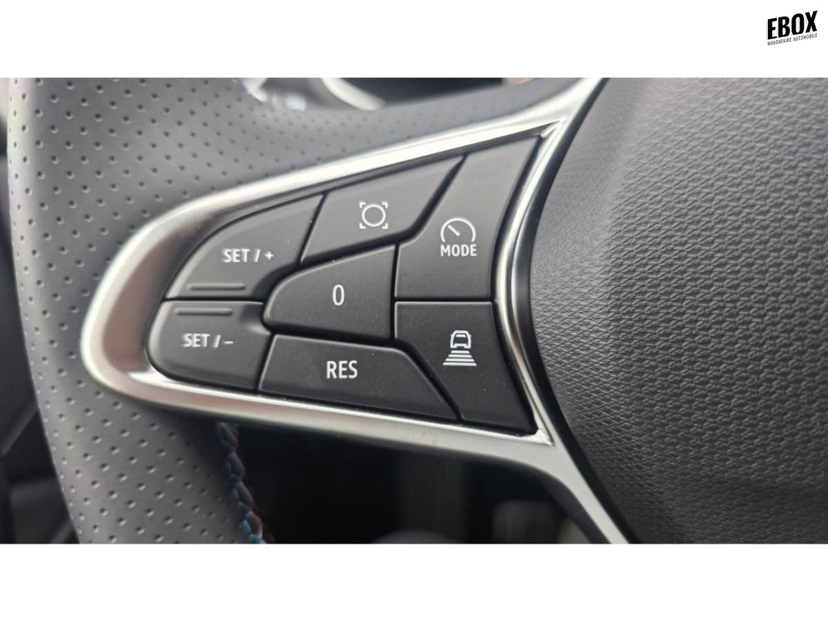 401326_p2 - RENAULT - CAPTUR - 2026 - photo 8