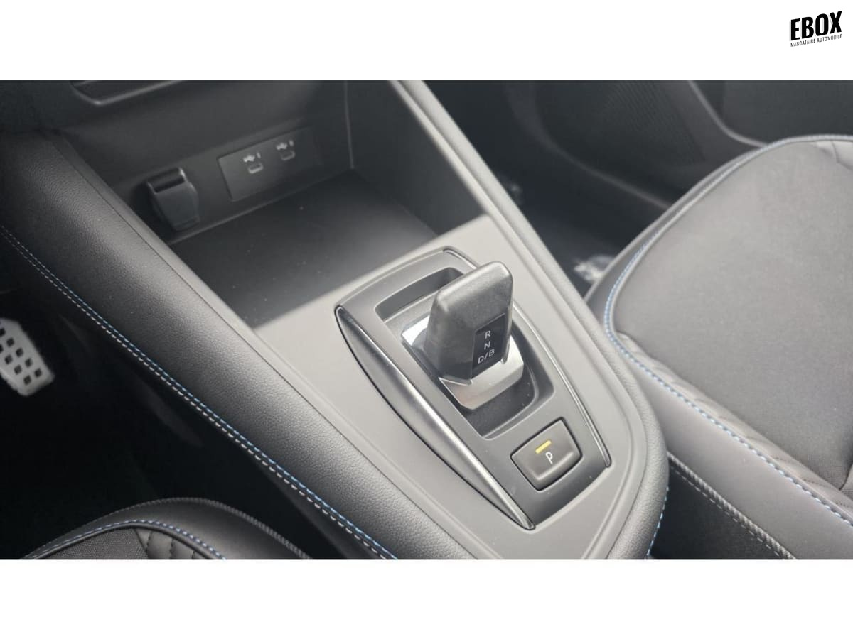 401326_p2 - RENAULT - CAPTUR - 2026 - photo 9
