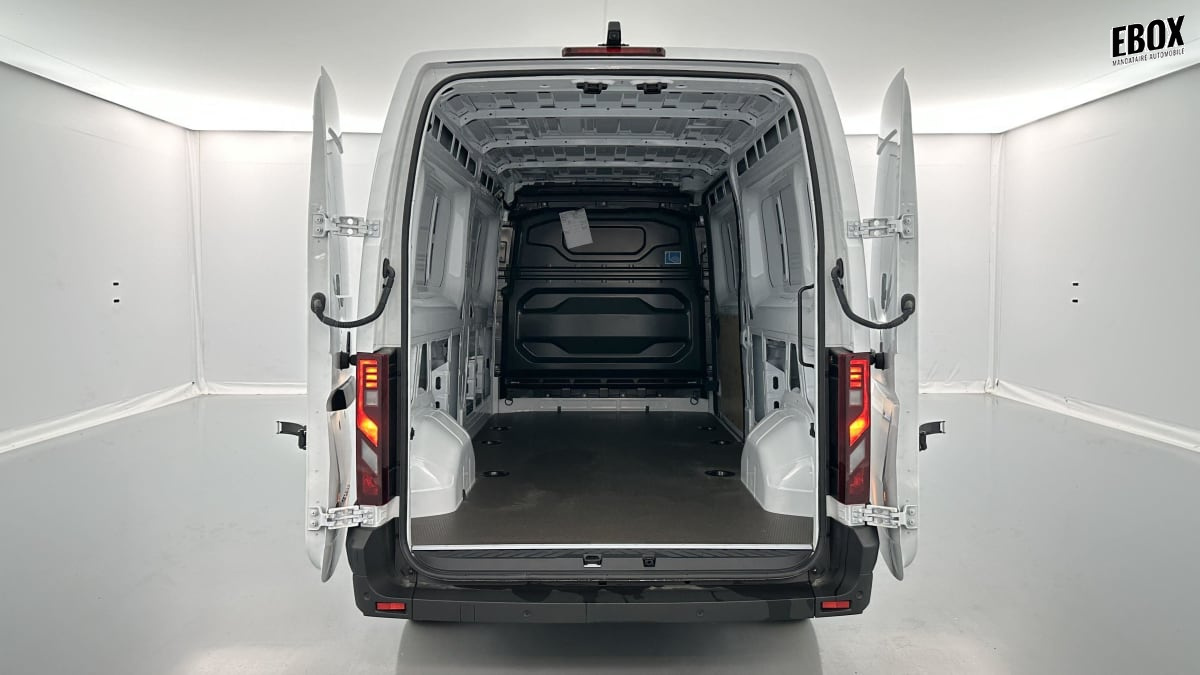 401307_p2 - RENAULT - MASTER - 2026 - photo 9