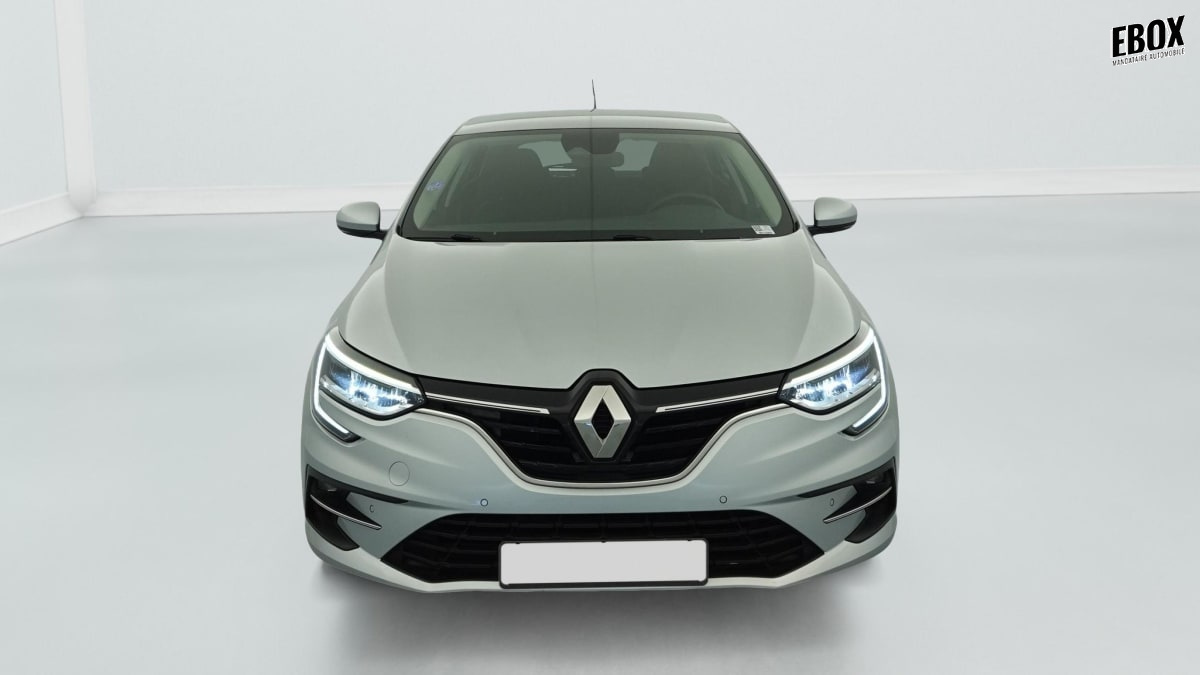 393871_p2 - RENAULT - MEGANE - 2022 - photo 2