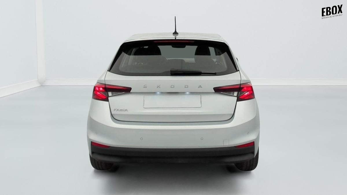 389301_p2 - SKODA - FABIA - 2023 - photo 6