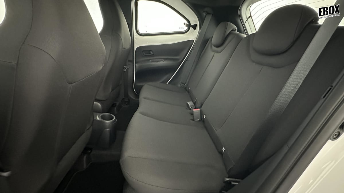 401668_p2 - TOYOTA - AYGO X - 2026 - photo 9