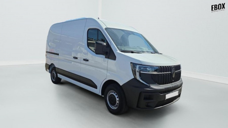 403703_p2 - RENAULT - MASTER - 2025