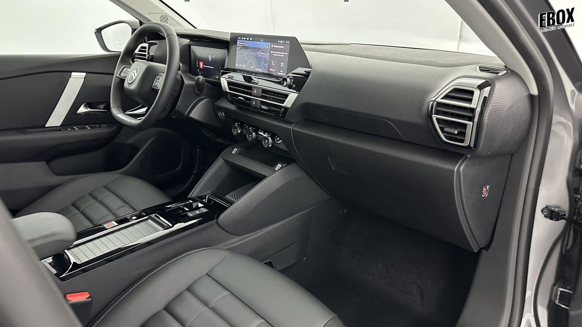 402941_p2 - CITROEN - C4 - 2026 - photo 7