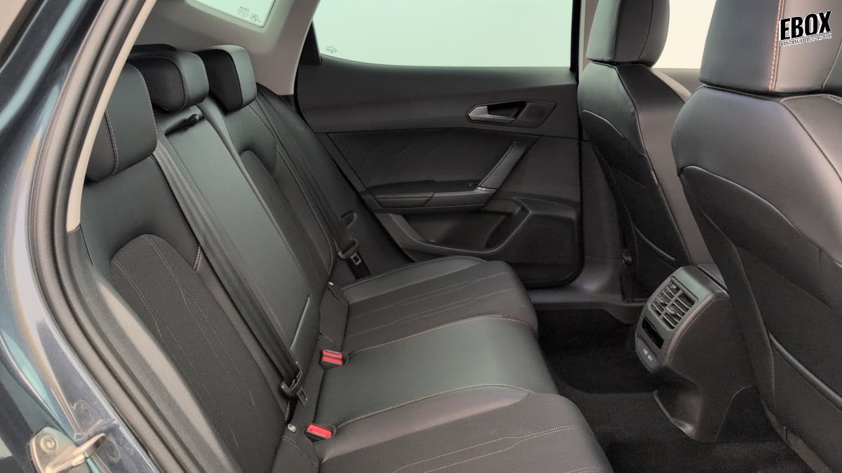 394783_p2 - CUPRA - FORMENTOR - 2023 - photo 10