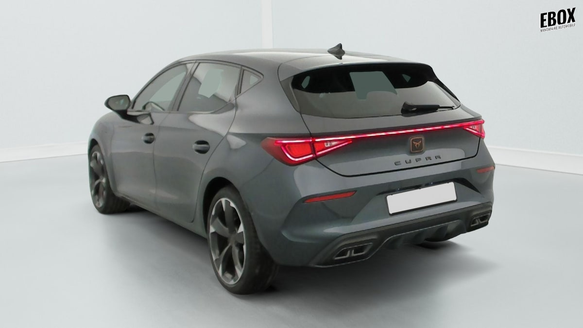 398062_p2 - CUPRA - LEON - 2023 - photo 5