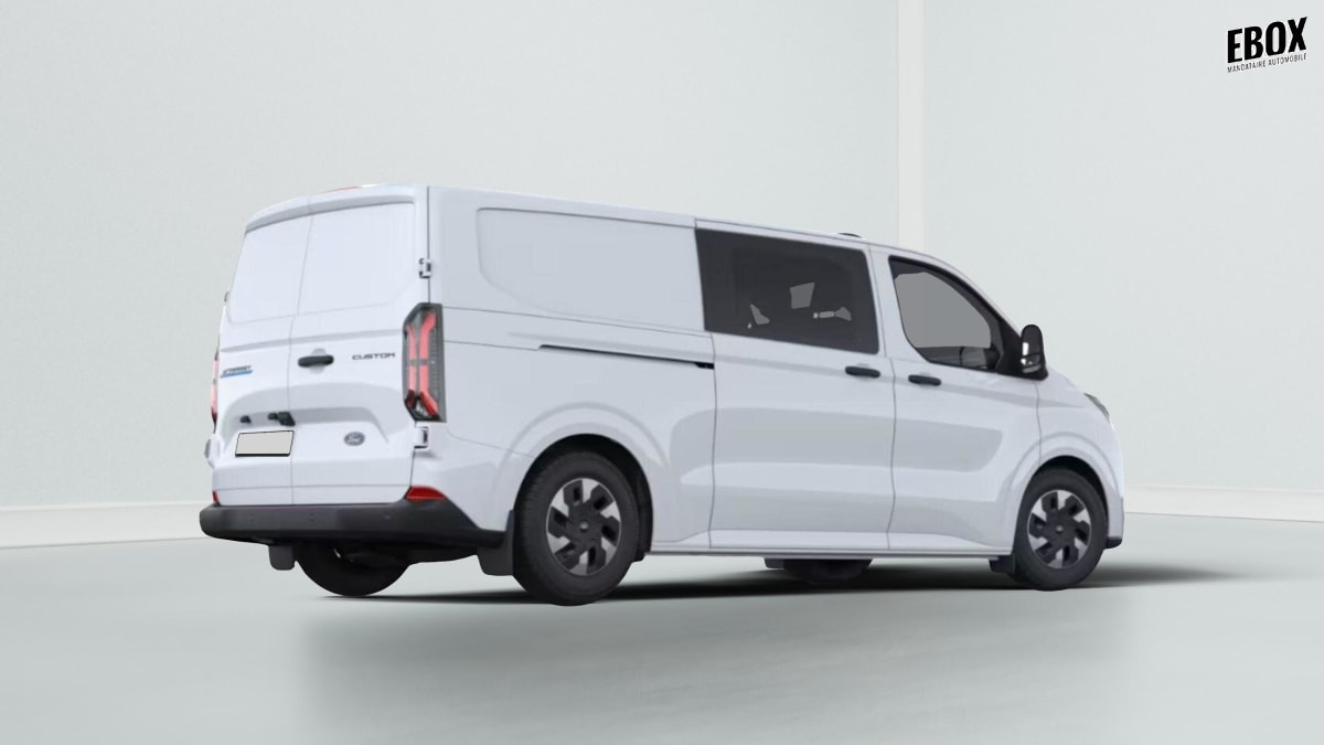 405991_p2 - FORD - TRANSIT - 2026 - photo 3