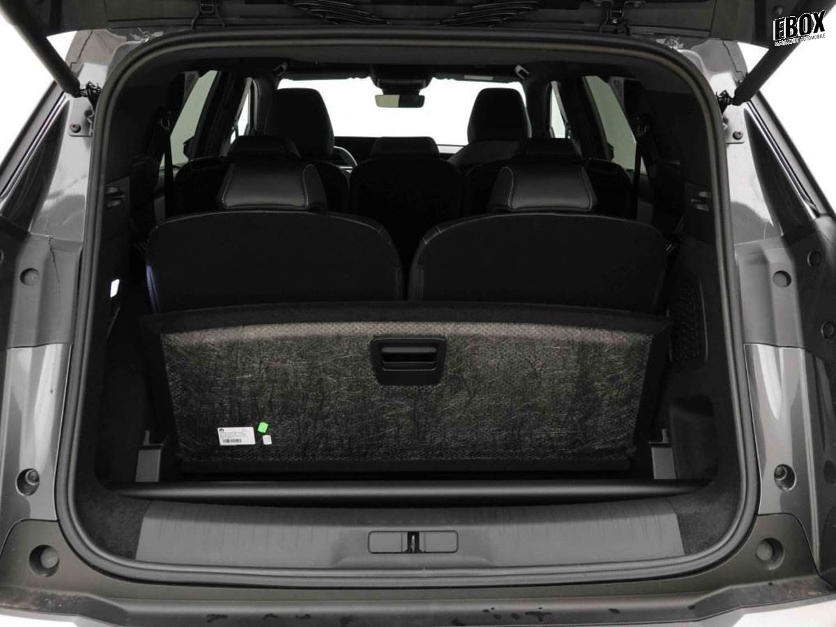 403983_p2 - PEUGEOT - 5008 - 2026 - photo 4