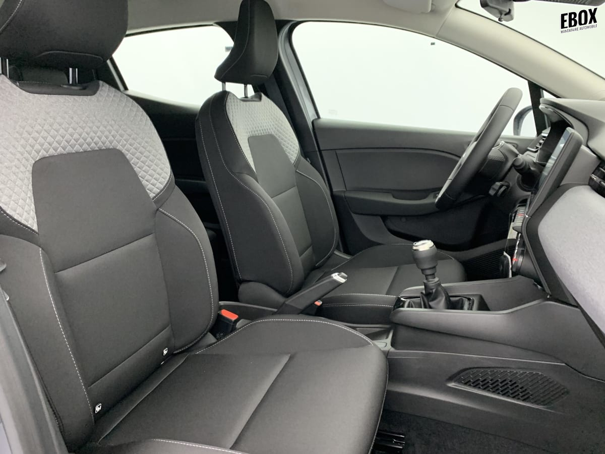 402606_p2 - RENAULT - CLIO 5 - 2026 - photo 10