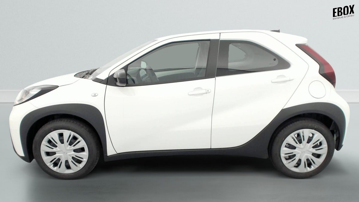 394906_p2 - TOYOTA - AYGO X - 2025 - photo 4