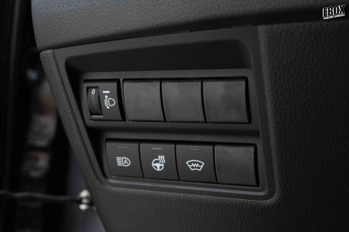 404145_p2 - TOYOTA - YARIS CROSS - 2026 - photo 9