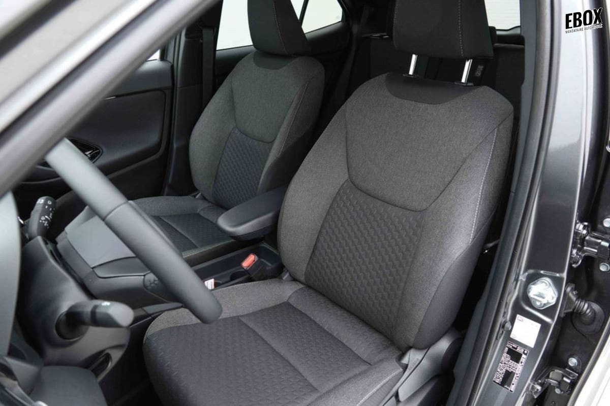 404145_p2 - TOYOTA - YARIS CROSS - 2026 - photo 7