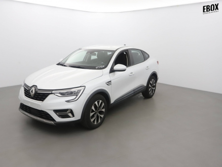 73897_p51 - RENAULT - ARKANA - 2023