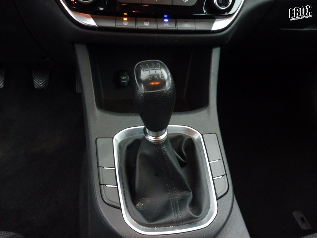 73105_p51 - HYUNDAI - I 30 - 2022 - photo 12