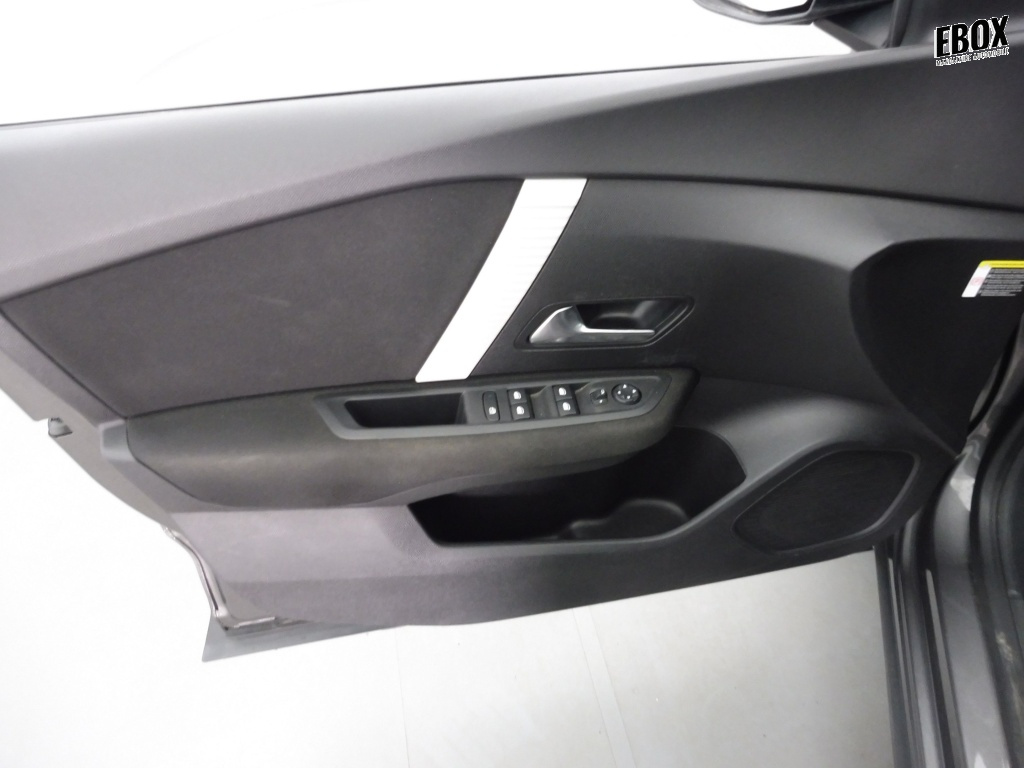 73632_p51 - CITROEN - C4X - 2023 - photo 16