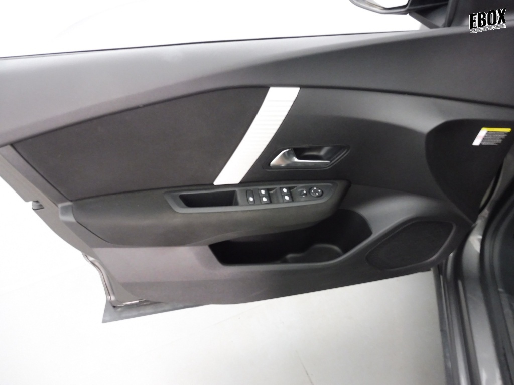 73633_p51 - CITROEN - C4X - 2023 - photo 16