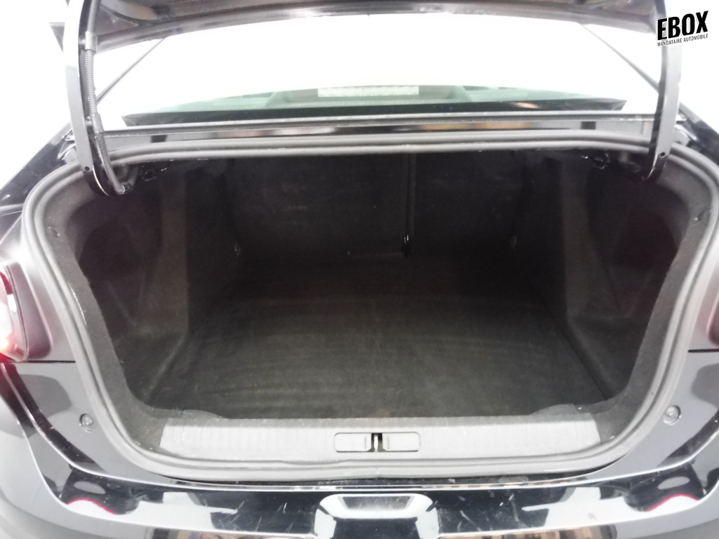73635_p51 - CITROEN - C4X - 2023 - photo 10