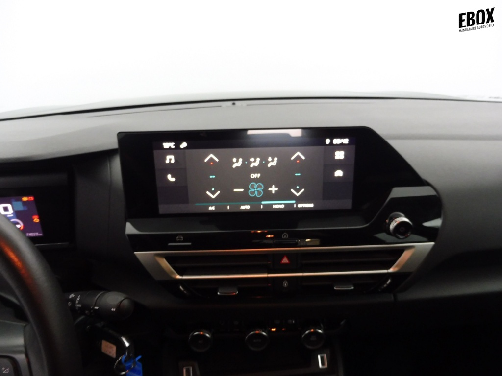 73635_p51 - CITROEN - C4X - 2023 - photo 7