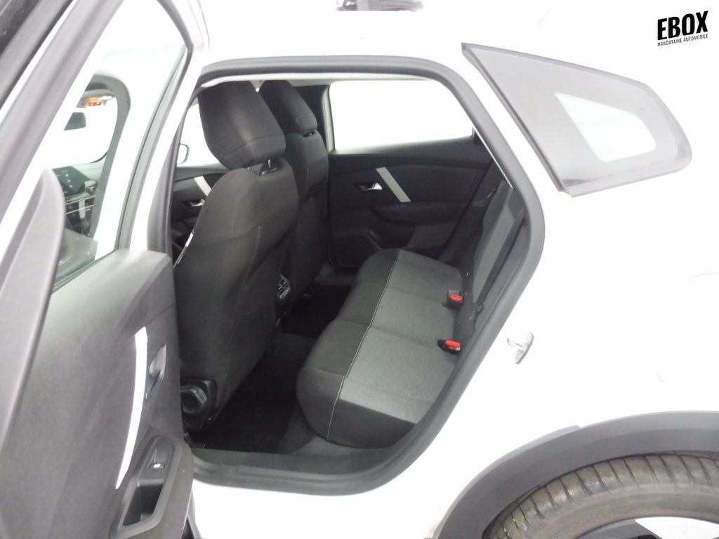 73638_p51 - CITROEN - C4X - 2023 - photo 8