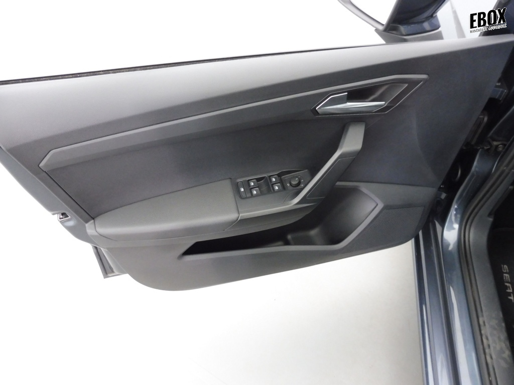 74146_p51 - SEAT - IBIZA - 2023 - photo 16