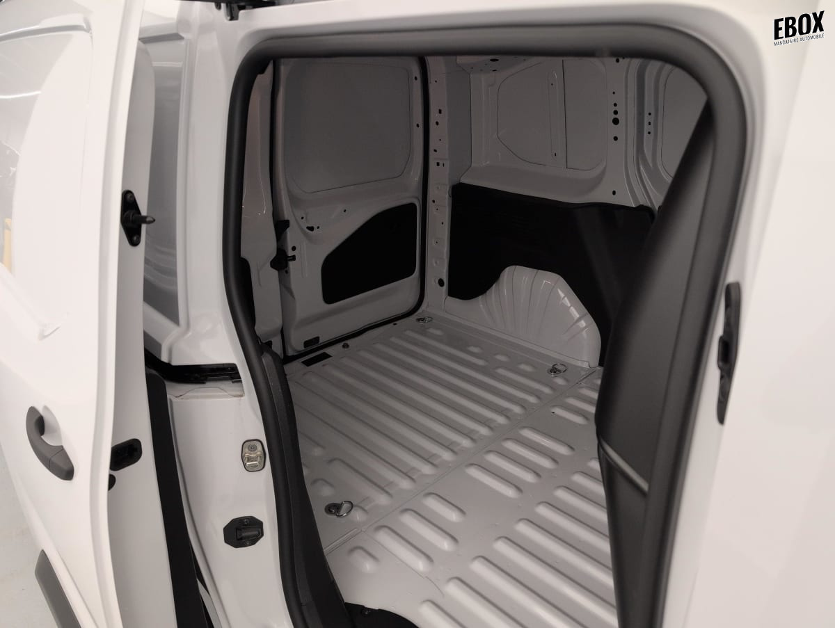 389573_p2 - CITROEN - BERLINGO - 2025 - photo 10