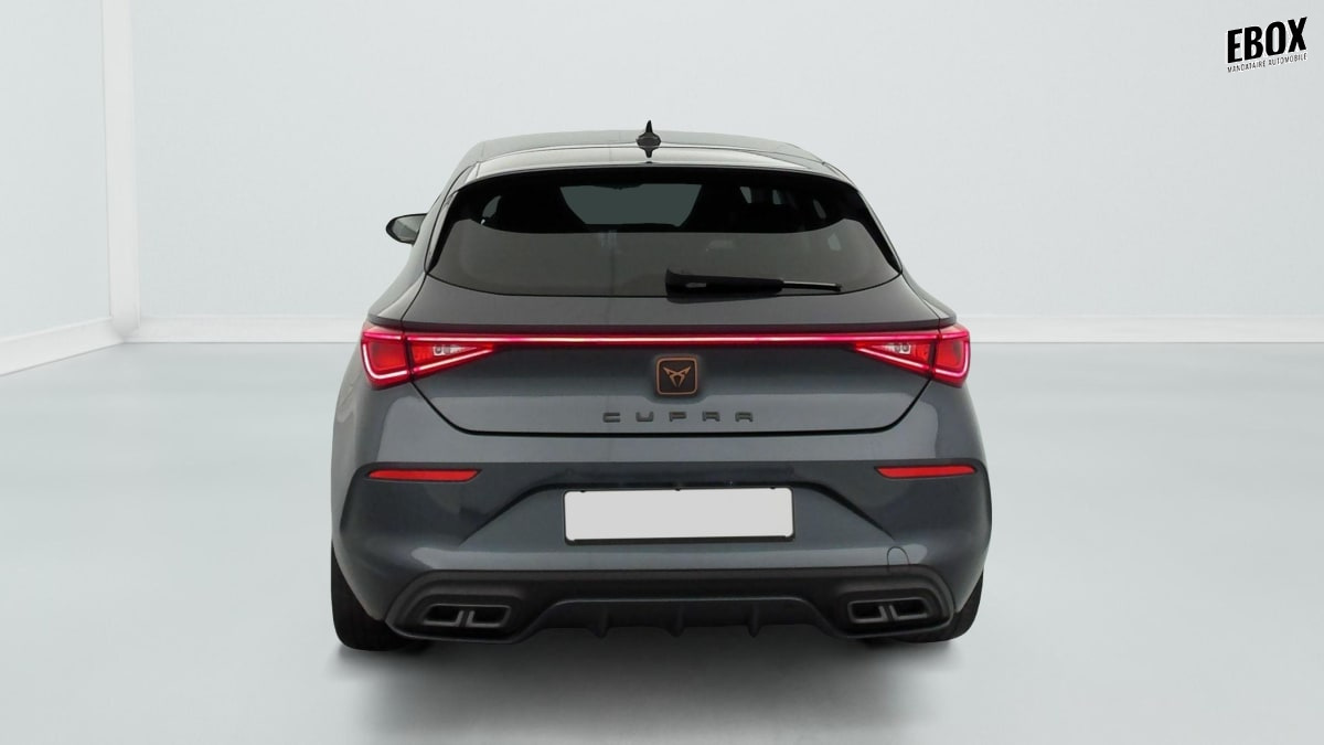 402773_p2 - CUPRA - LEON - 2024 - photo 6