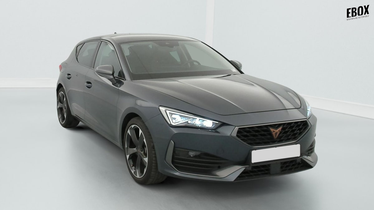 402773_p2 - CUPRA - LEON - 2024 - photo 1