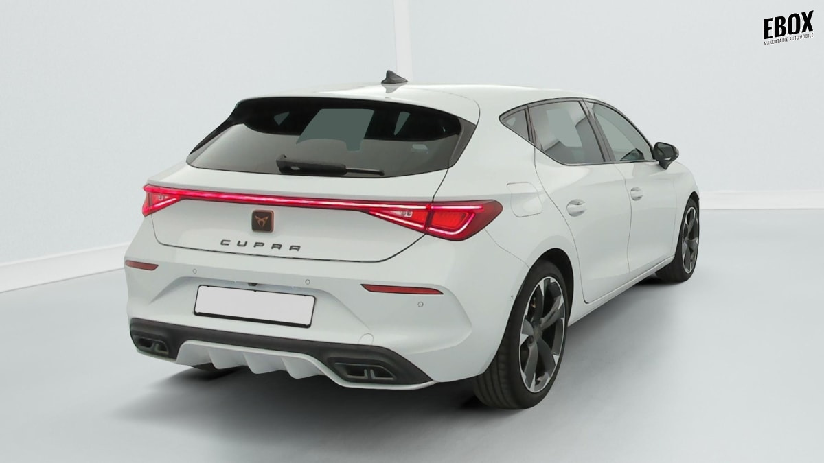 403589_p2 - CUPRA - LEON - 2024 - photo 7
