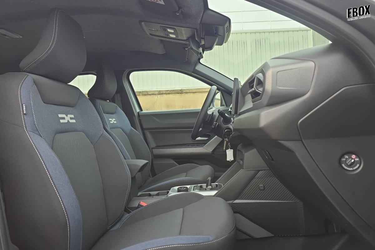 404712_p2 - DACIA - DUSTER - 2026 - photo 9