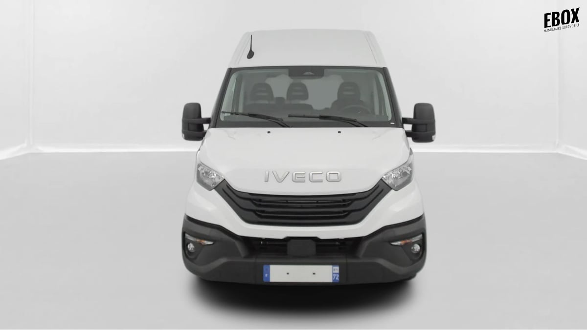 126037201_p2 - IVECO - DAILY - 2026 - photo 2