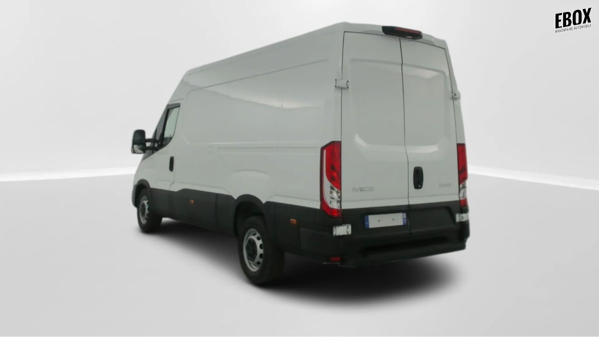 126037201_p2 - IVECO - DAILY - 2026 - photo 5