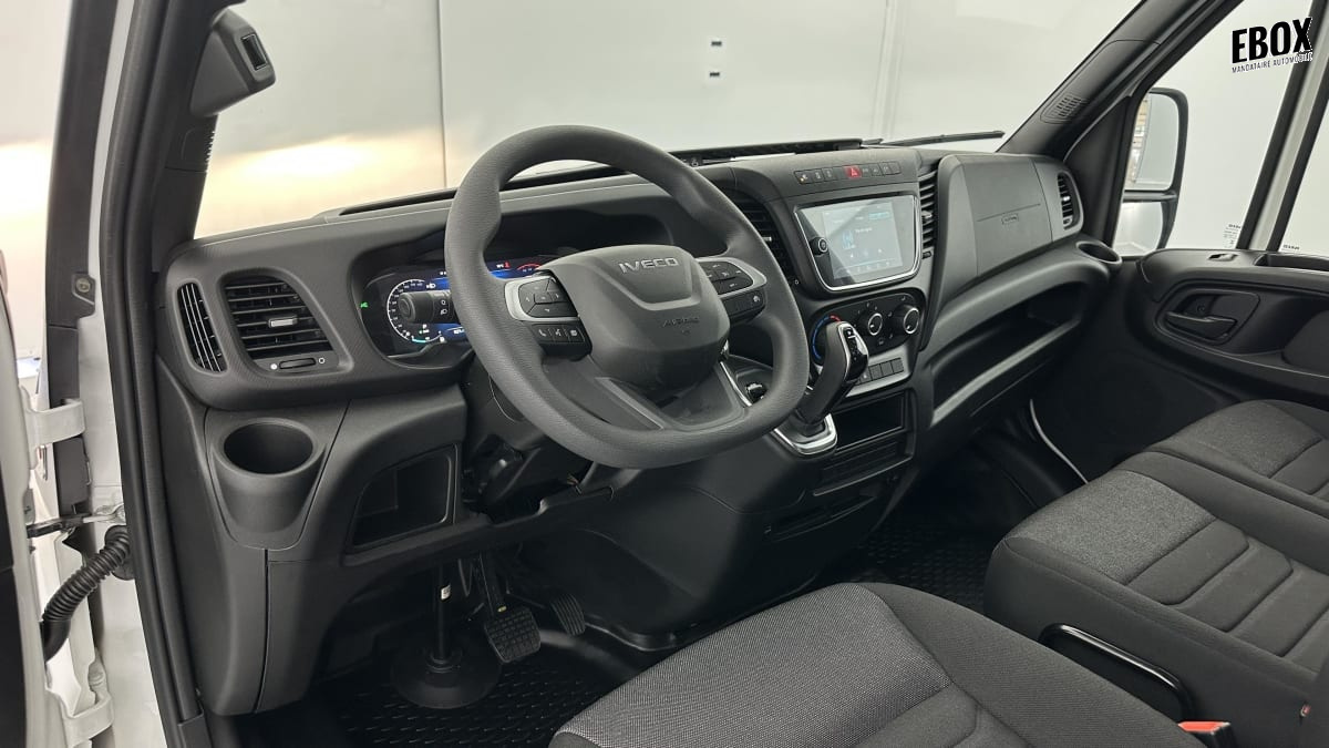 126037201_p2 - IVECO - DAILY - 2026 - photo 6