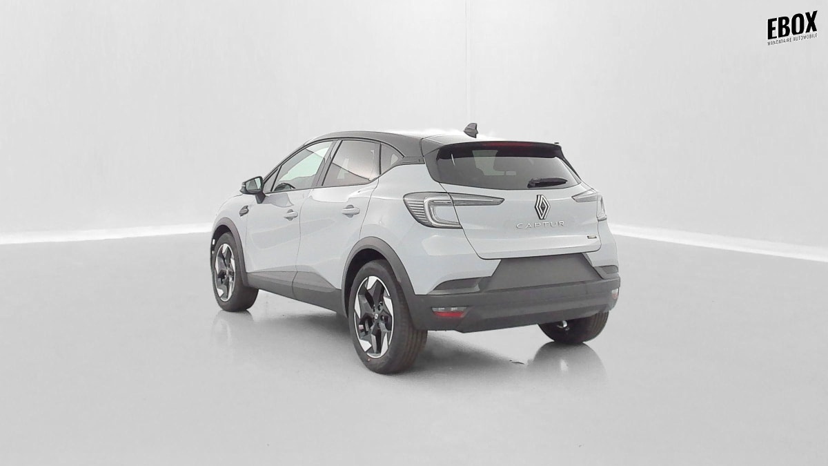 407497_p2 - RENAULT - CAPTUR - 2026 - photo 5
