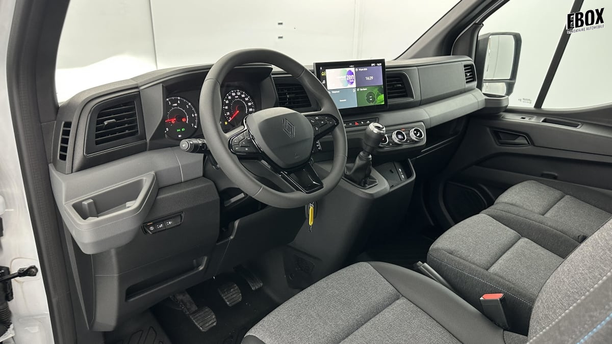 396398_p2 - RENAULT - MASTER - 2026 - photo 2