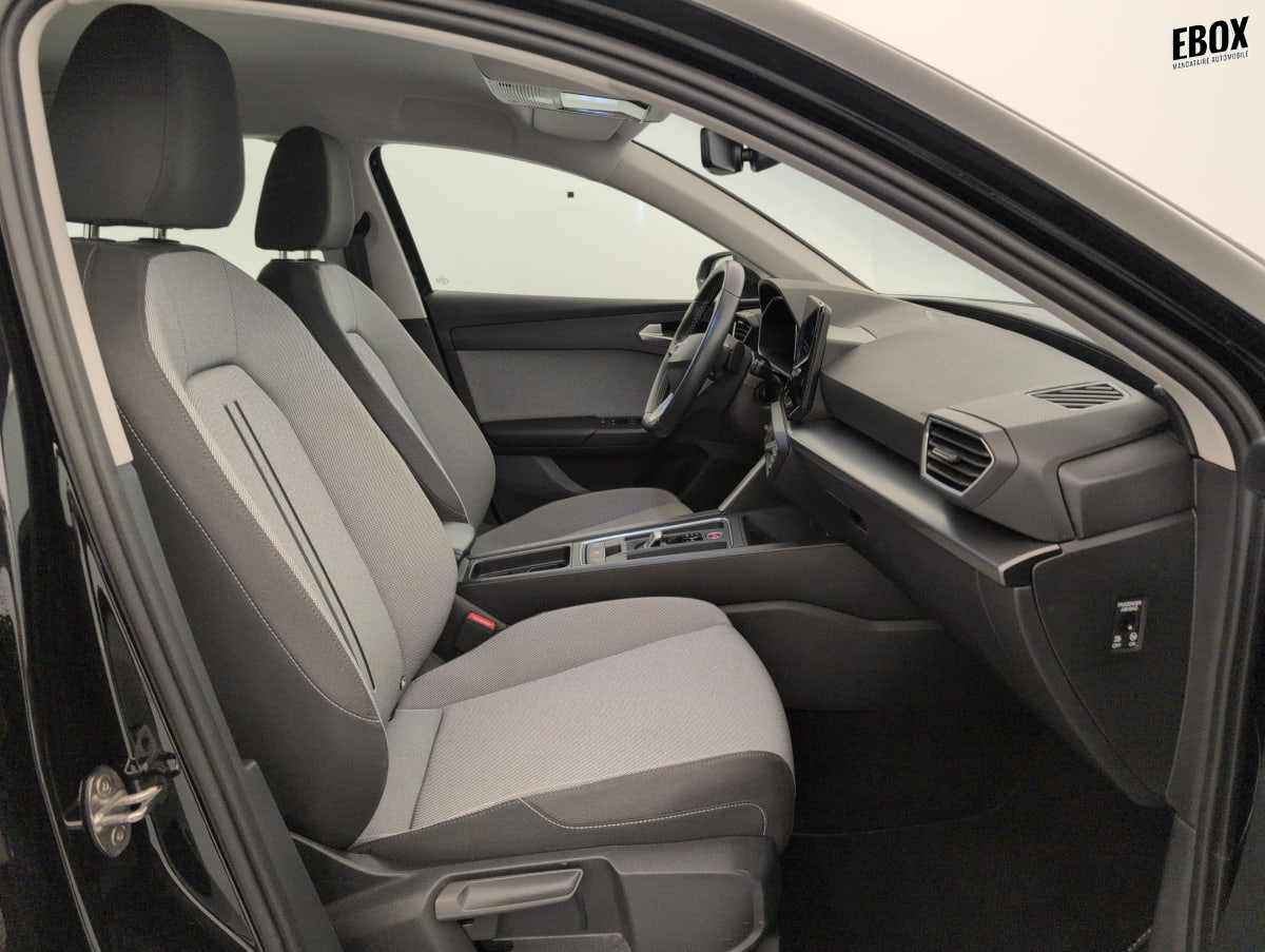402487_p2 - SEAT - LEON - 2023 - photo 9