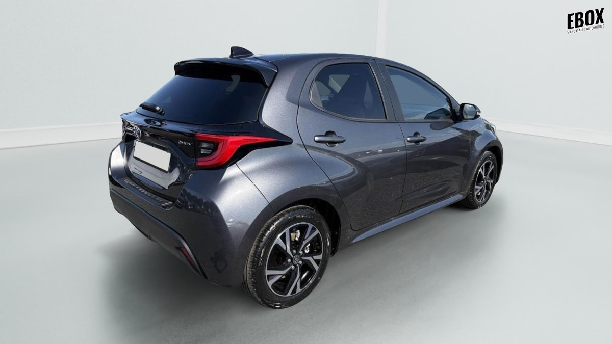 407037_p2 - TOYOTA - YARIS - 2026 - photo 3