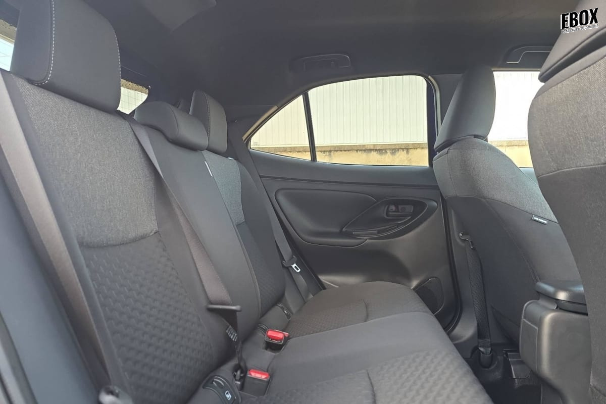 405331_p2 - TOYOTA - YARIS CROSS HYBRIDE - 2026 - photo 10