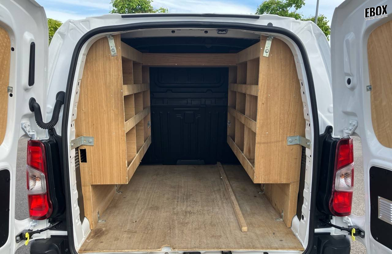 228387_p28 - CITROEN - BERLINGO - 2022 - photo 13