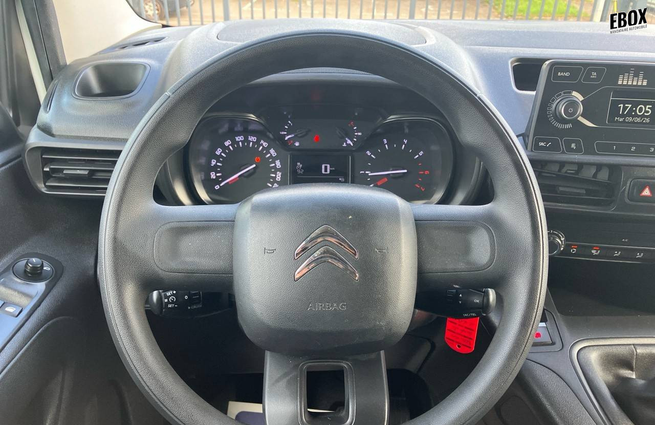 228387_p28 - CITROEN - BERLINGO - 2022 - photo 7