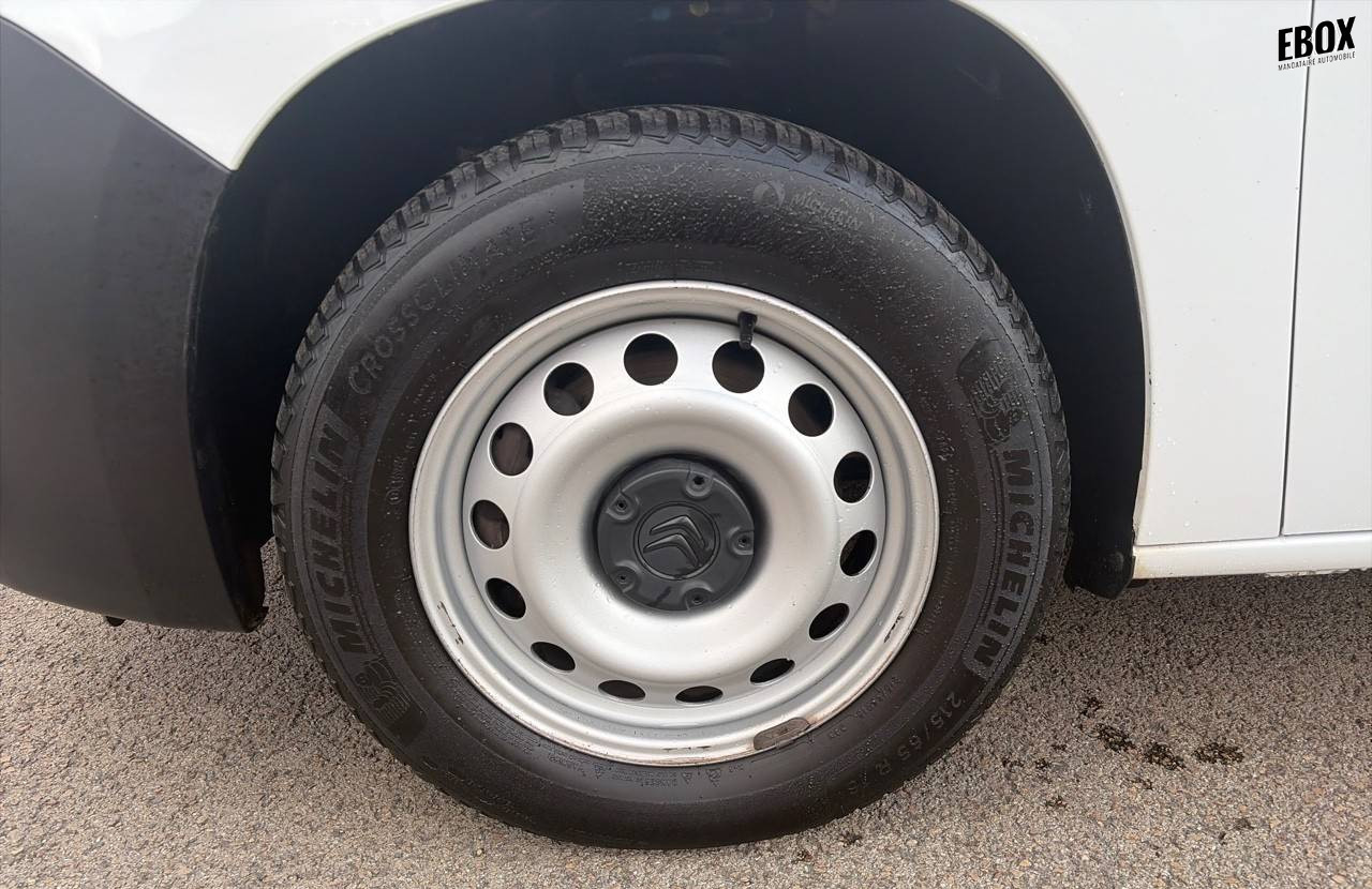 228389_p28 - CITROEN - BERLINGO - 2022 - photo 14
