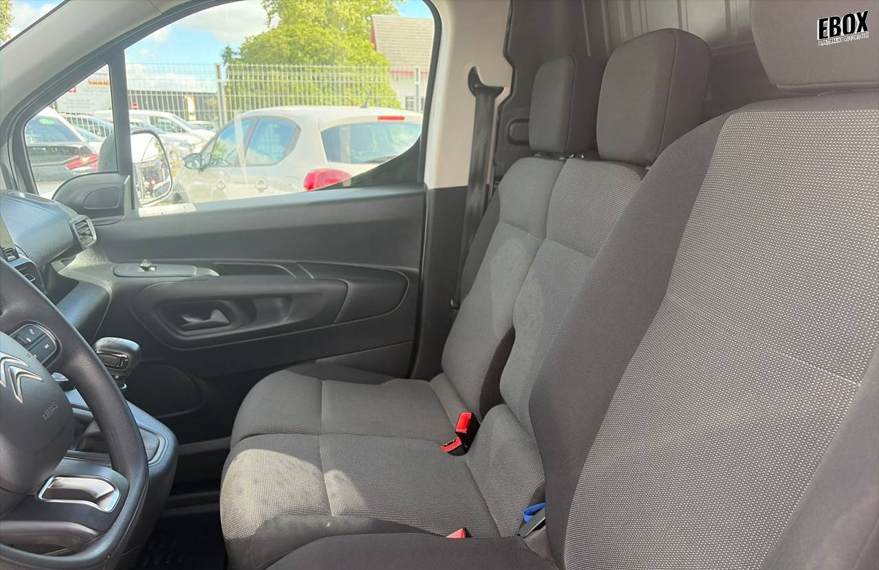 228389_p28 - CITROEN - BERLINGO - 2022 - photo 6